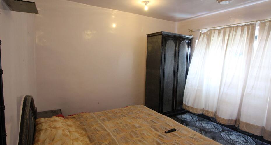 Poona Guest House Laxmi Road, Pune 3